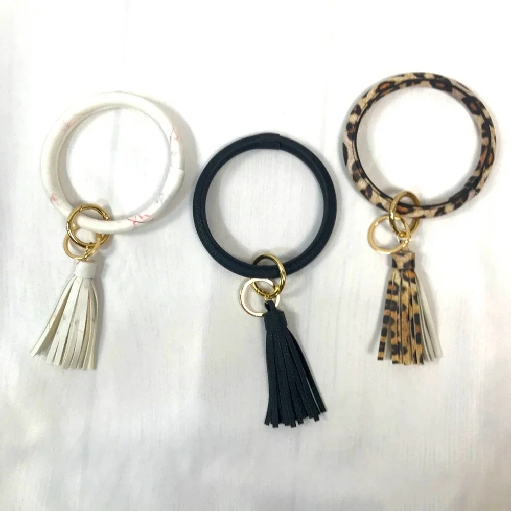 KEY RING BANGLE - Picture 3 of 3